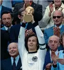  ??  ?? GOLDEN ERA: Franz Beckenbaue­r