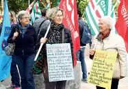  ?? (Rensi) ?? Parti sociali Cgil, Cisl e Uil avevano previsto per ieri un presidio di sostegno alla legge sulla doppia preferenza di genere