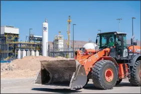  ?? BRIAN RAMOS ?? Lower Apex is home to Air Liquide — a $200 million liquid hydrogen plant.