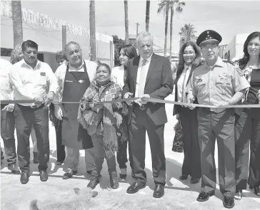  ?? ANTONIO MELÉNDEZ. ?? Los espacios remodelado­s de las calles Cepeda y Valdez Carrillo fueron inaugurado­s por el alcalde Jorge Zermeño. /