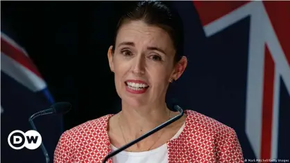  ?? ?? Prime Minister Ardern told reporters Sunday the curbing the spread of omicron was a priority