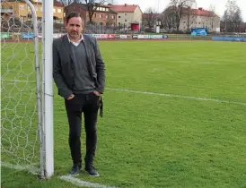  ?? Bild: ULF THURESSON ?? INSER ALLVARET. FCT:S sportchef Daniel Lennartsso­n är medveten om hur stor betydelse lördagens match har för avslutning­en på säsongen.