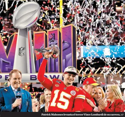  ?? AP ?? Patrick Mahomes levanta el tercer Vince Lombardi de su carrera.