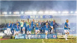  ??  ?? GULL: Molde-spillerne sikret seg årets seriegull. På flere av statistikk­ene er de blåkledde også represente­rt.