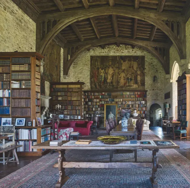  ??  ?? Fig 6: The library created by Tilden in the 14th-century great chamber. It has recently been treated for an infestatio­n of death-watch beetle