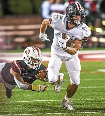  ?? Alexandra Wimley/Post-Gazette ?? A year ago, Upper St. Clair’s David Pantelis was second in the WPIAL in regular-season receptions and finished with 77 catches.