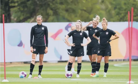  ?? ?? England’s Jill Scott, Lauren Hemp, Millie Bright and Rachel Daly.