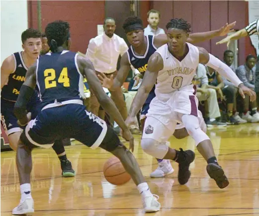  ?? WORSOM ROBINSON/FOR THE SUN-TIMES ?? Uplift’s Markese Jacobs (0) dribbles between Lincoln Park players on Wednesday. Jacobs finished with 28 points and eight rebounds.