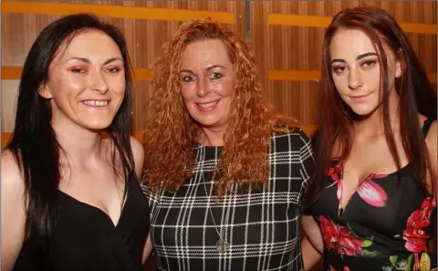  ??  ?? Elaine Kinsella, Lorraine Sibley and Naomi Crinion enjoying their night out at the Mock Wedding in Breen’s bar in aid of St Aidan’s Services.