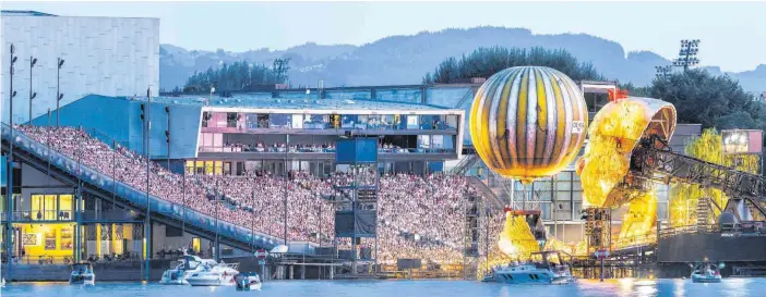  ?? FOTO: ROLAND RASEMANN ?? „Wir gehen von einem Start der Bregenzer Festspiele aus“, sagt Kommunikat­ionschef Axel Renner. Auf der Seebühne würde dann diesen Sommer noch einmal „Rigoletto“gegeben.