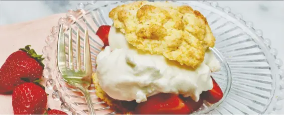  ?? PHOTOS: JOANNE SASVARI ?? Nothing says summer like strawberry shortcake, and nothing says delicious like this crispy biscuit topped with sweet local berries.