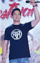  ??  ?? Alden thanks Davaoeño fans who support his primetime show