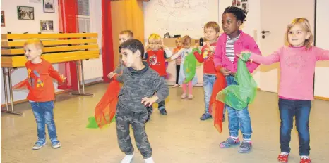  ?? FOTO: MARION BUCK ?? In den Kindergart­en in Andelfinge­n kommt Bewegung.
