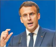  ??  ?? COVAX. Macron recordó que Bruselas es el mayor donante. EE.UU. prácticame­nte no donó nada.