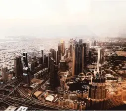  ??  ?? Aerial view from the top of the world’s tallest building, Burj Khalifa