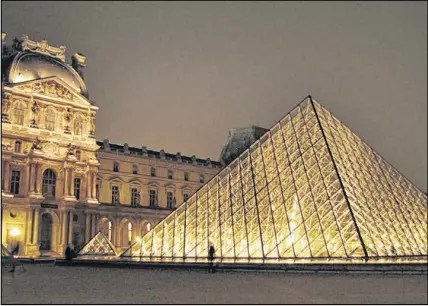  ?? Storm Crypt/flickr ?? The Louvre, which is home to Da Vinci’s “Mona Lisa.”