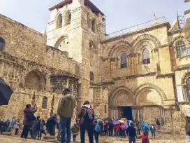  ?? Photo by PINKY ICAMEN ?? Church of the Holy Sepulchre in Jerusalem.