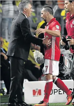  ?? PHOTO: SASCHA STEINBACH/GETTY IMAGES ?? Bayern Munich coach Carlo Ancelotti has been praised by star player Franck Ribery, right