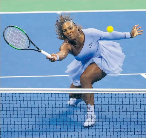  ??  ?? Serena Williams steht in ihrem neunten Finale bei den US Open, strebt ihren siebenten Sieg an, den ersten als Mutter. New York