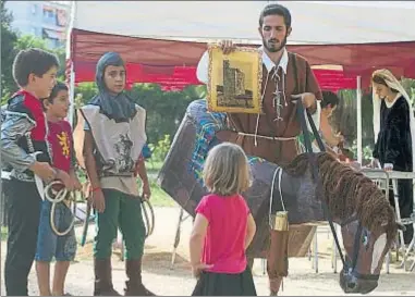  ?? XAVIER GÓMEZ ?? Uno de los actores que participar­on en la fiesta y en la recreación medieval del municipio