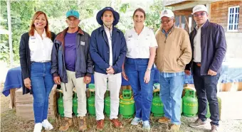  ?? ?? Olga García, Ramón Torres, Franz Villamán, María Urbaneja, Domingo Estévez y William Guzmán.