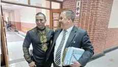  ?? Picture: RIAAN MARAIS ?? FREE MAN: Gqeberha Flying Squad member Warrant Officer Severiano Blundin, left, with defence advocate Jason Thysse after his acquittal in the city's magistrate’s court yesterday