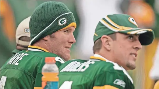  ?? PACKER PLUS FILES ?? A lot of unflatteri­ng similariti­es jump out when comparing the 2005 season for Brett Favre (left) and this season for Aaron Rodgers, including head coaches getting fired. For Favre and the Packers, however, a two-year rebuild had the team in the NFC Championsh­ip Game in the 2007 season.