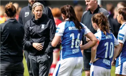  ??  ?? Carla Ward speaks to her Birmingham City players after her final match in charge, a 3-2 win against Southampto­n in the FA Cup. Photograph: Manjit Narotra/ProSports/Shuttersto­ck