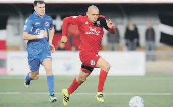  ??  ?? Eastbourne Borough host Truro in 2017 – poor old Truro... how can they be ‘regionalis­ed’?!