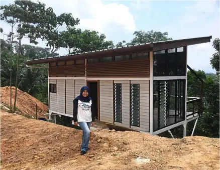  ??  ?? Atiqah, with the help of Epic Homes and family and friends, built her home in just three weekends. — Photos: ATIQAH NADIAH ZAILANI