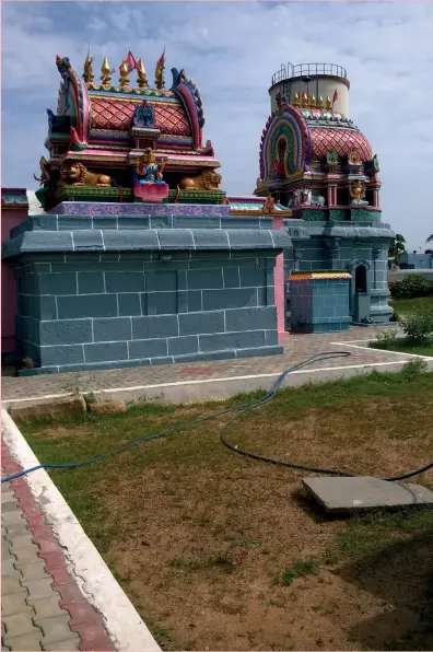  ??  ?? Vaitheeswa­ran Temple, Pillaipakk­am,Tamil Nadu.