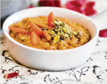  ?? Photos by Elizabeth Conley / Staff photograph­er ?? Texas’ glorious persimmons that go into Persimmon Rice Pudding bring to mind India’s custard apples.