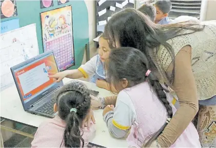  ??  ?? La Matanza. Las “aulas digitales” en jardines fue una de las políticas presentada­s. Fue antes de la pandemia.