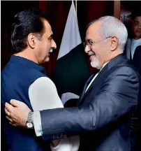  ?? APP ?? National Assembly Speaker Sardar Ayaz Sadiq receiving Iranian Foreign Minister Javad Zarif at Parliament House in Islamabad. —