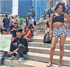  ?? /GARDENIA MENDOZA ?? Ashley se sumó a la caravana porque su vida estaba en peligro.