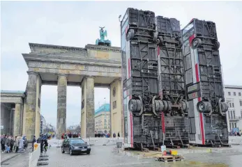  ?? FOTO: : LV BAWÜ ?? Ehrenamtli­ch in der Flüchtling­shilfe aus Baden-Württember­g zu Besuch in Berlin.