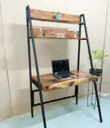  ?? ?? Minimalist study/work table perfect for virtual work and distance learning.