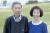  ?? PHOTO: SIMON HENDERSON ?? Spirits can rest . . . Rediscover­ing lost Chinese graves at Drybread Cemetery has been an uplifting experience for Leslie and Maisie Wong, of Dunedin.