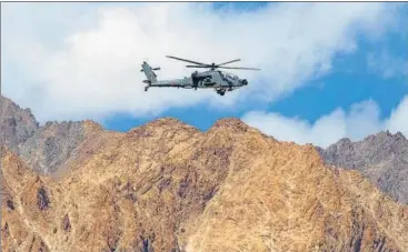  ?? REUTERS ?? Indian Air Force's Apache helicopter in the Ladakh region on Wednesday.