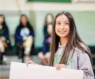  ?? Kin Man Hui/Buddy’s Helpers ?? JuLeAnna Trejo, a senior student-athlete at Incarnate Word High School, was honored with the national Making a Difference On and Off the Field Award.