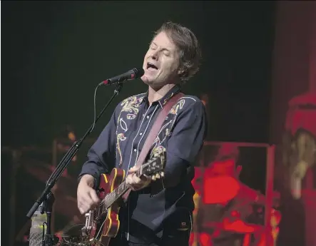  ?? SHAUGHN BUTTS/ EDMONTON JOURNAL ?? Blue Rodeo’s Jim Cuddy entertains at the Jubilee Auditorium Wednesday.