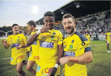  ?? Photo Midi Olympique - Patrick Derewiany ?? Il est loin le marasme de la saison dernière ! Auteurs d’un début d’exercice tonitruant, les Clermontoi­s de Greig Laidlaw et Samuel Ezeala s’installent seuls en tête du Top 14 et montrent à la France du rugby qu’ils sont redevenus une grande équipe !