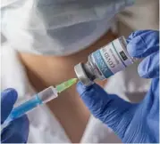  ??  ?? Este fin de semana iniciará la inoculació­n para personas de 30 a 39 años en General Cepeda y Ramos Arizpe.