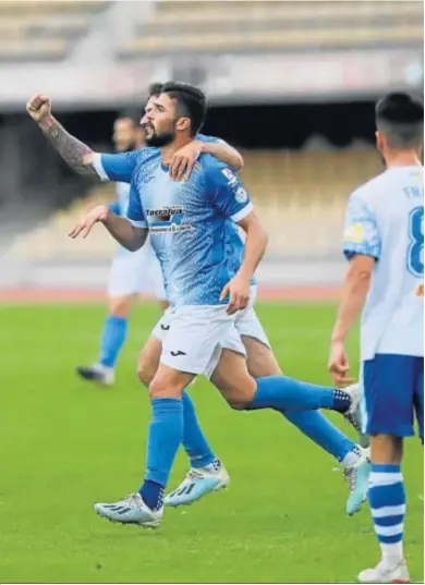  ?? VANESA LOBO ?? Chuma lleva cinco goles y se apunta a marcar muchos más para ayudar al Xerez CD.