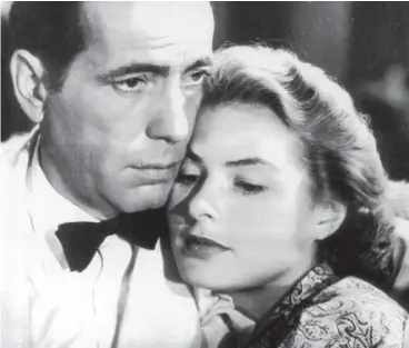  ?? WARNER BROS. ?? Humphrey Bogart and Ingrid Bergman initially lacked chemistry,
and neither of them felt comfortabl­e in their Casablanca roles.