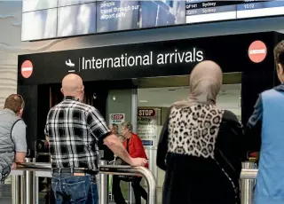  ?? PHOTO: BEVAN READ/FAIRFAX NZ ?? Economists say the Government’s new work visa settings will make little or no difference to migration numbers in the short or medium term.