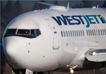  ?? DARRYL DYCK/THE CANADIAN PRESS ?? WestJet’s CEO Gregg Saretsky says it would adjust fares accordingl­y if demand falls off, but “we’re not planning on lowering the entire fare structure.”