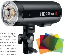  ??  ?? Der sehr kompakte Jinbei HD-200 Pro wird u.a. mit Farbfolien für besondere Lichteffek­te
geliefert.