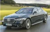  ?? MERCEDES-BENZ ?? The Mercedes-benz 580e plug-in hybrid can drive 46 miles on battery power.