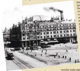  ??  ?? El Metropol es uno de los lugares más pintoresco­s de Moscú. Situado entre la plaza Roja y el Teatro Bolshói, el mecenas Savva Mámontov transformó lo que antes fue una casa de baños en un hotel de cinco estrellas. Hace unos años fue adquirido por la cadena Azimut Hotel por 274 millones de dólares.